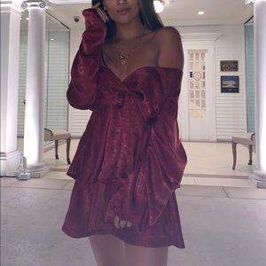 Zara deep plunge or off the shoulder dress